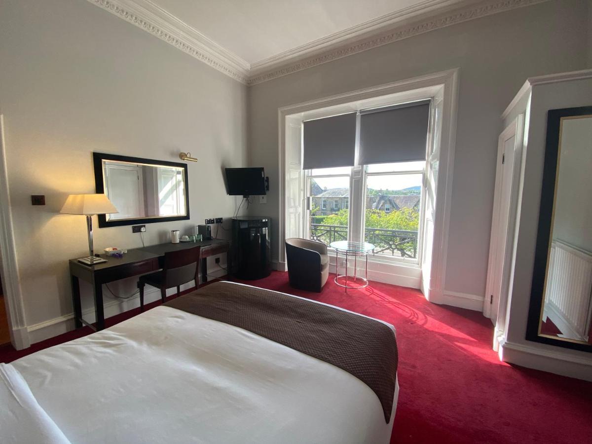 No6 West Coates Hotel Единбург Екстериор снимка