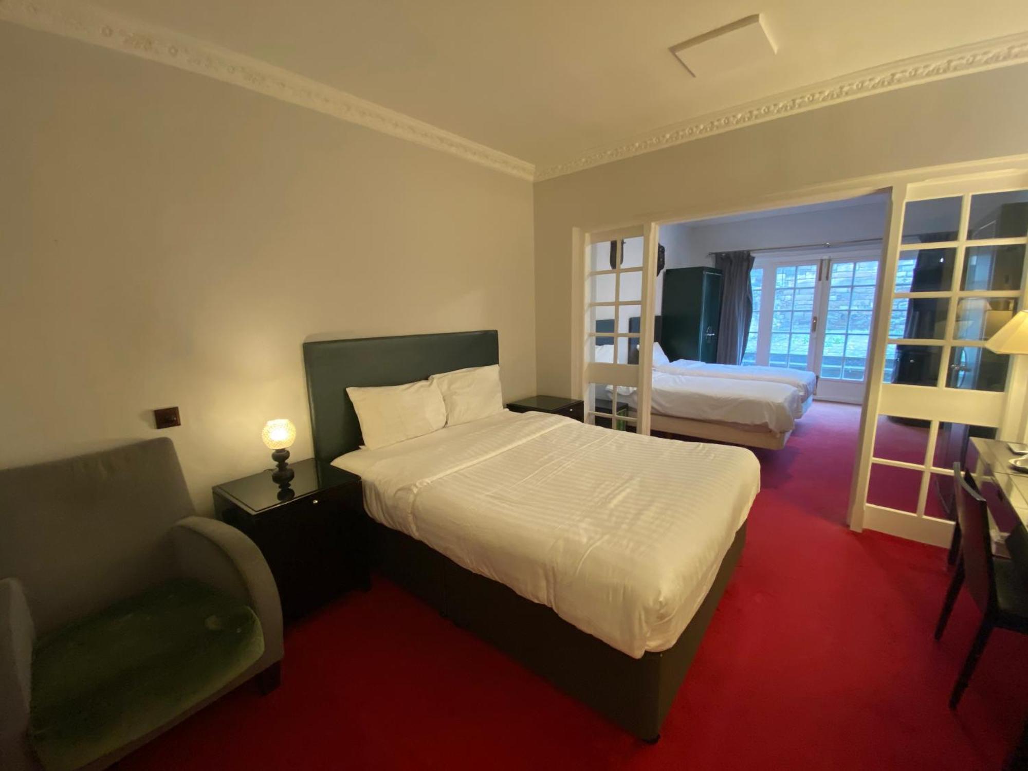 No6 West Coates Hotel Единбург Екстериор снимка