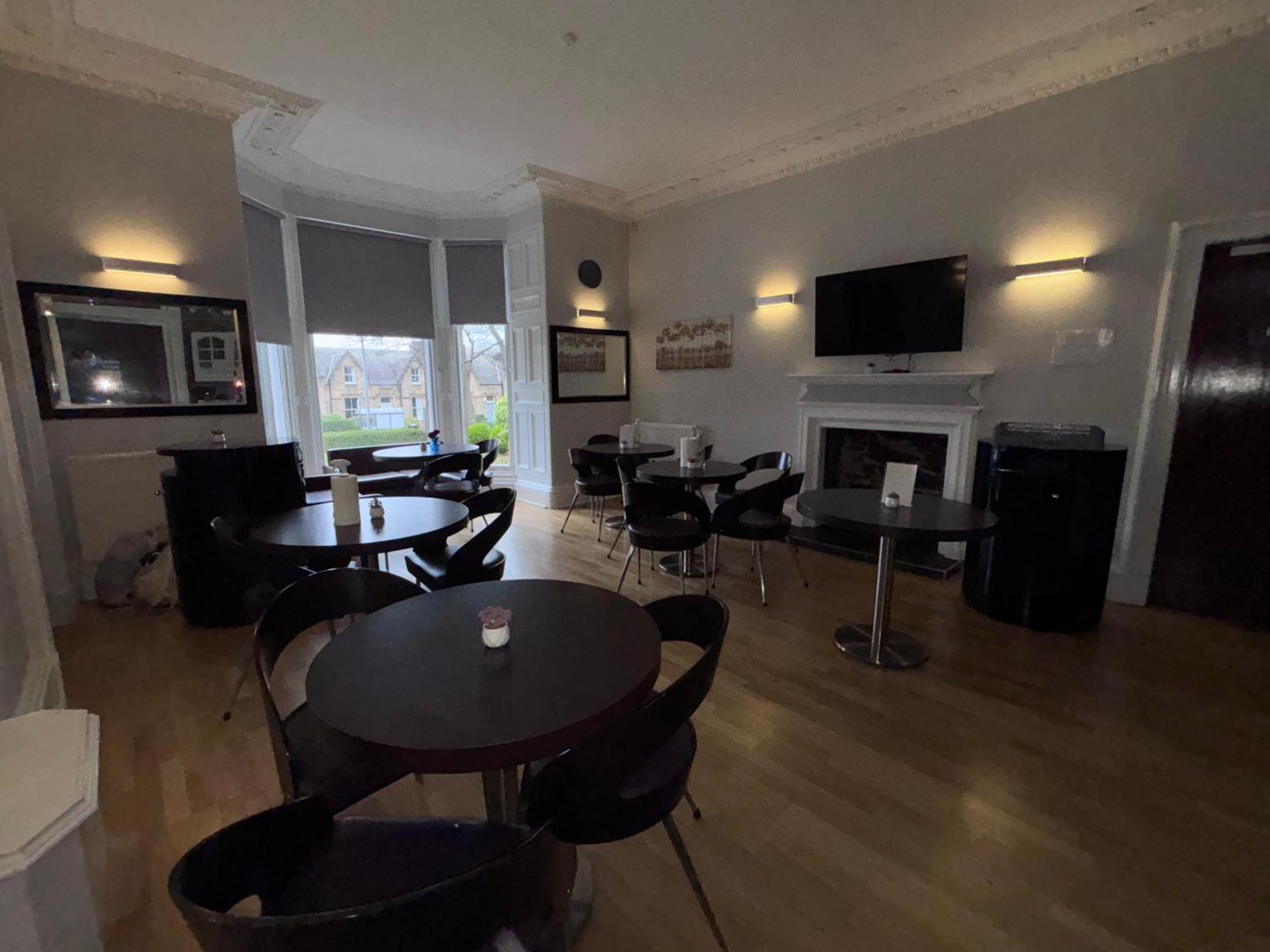 No6 West Coates Hotel Единбург Екстериор снимка