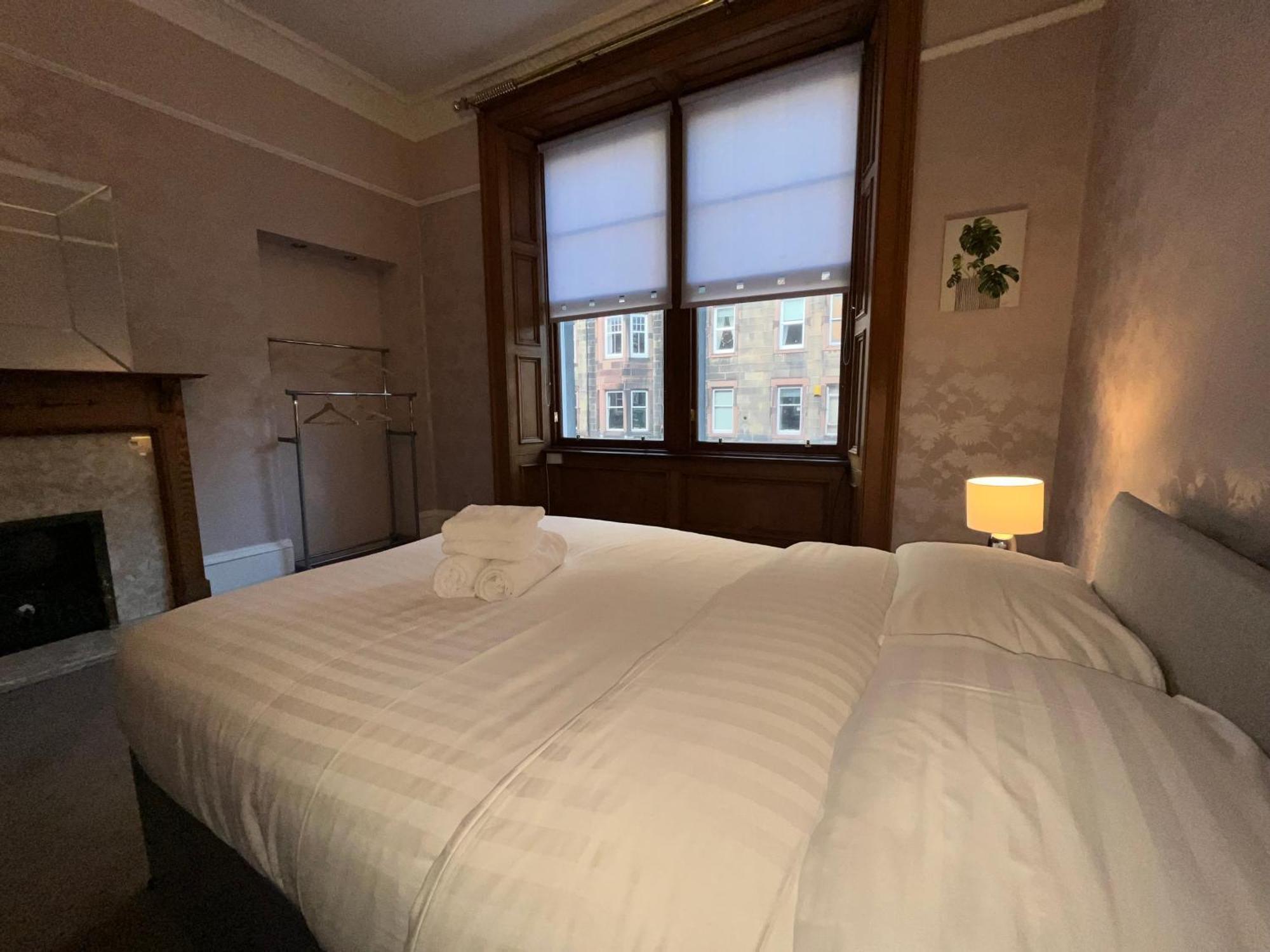 No6 West Coates Hotel Единбург Екстериор снимка